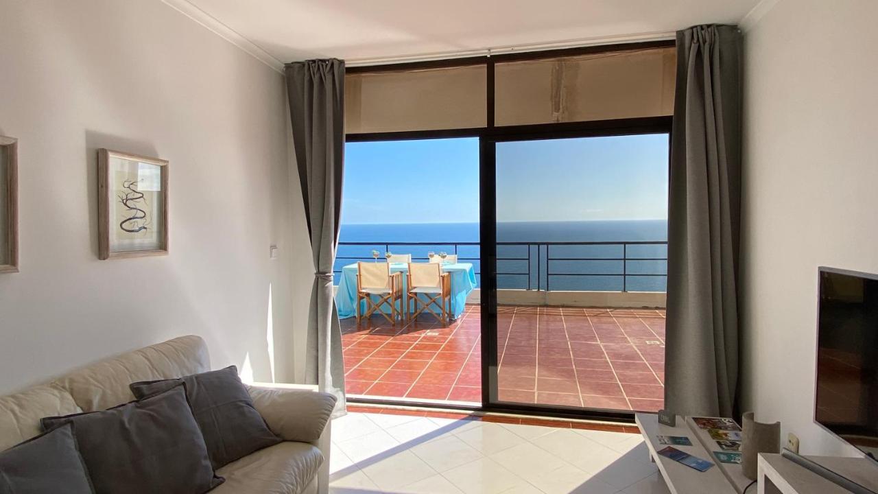 Sea View Apartment Sesimbra- Apartamento Vista Mar ภายนอก รูปภาพ