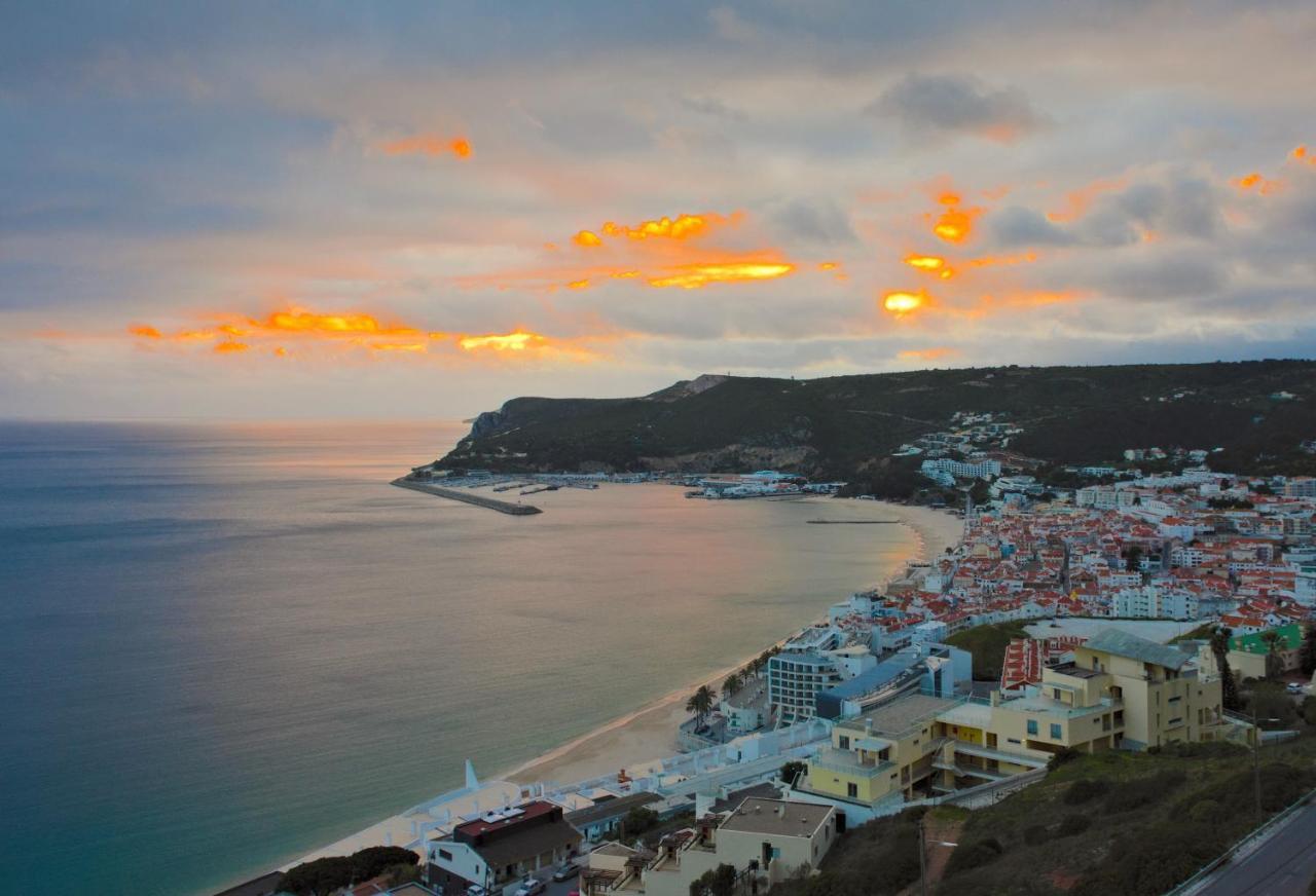 Sea View Apartment Sesimbra- Apartamento Vista Mar ภายนอก รูปภาพ