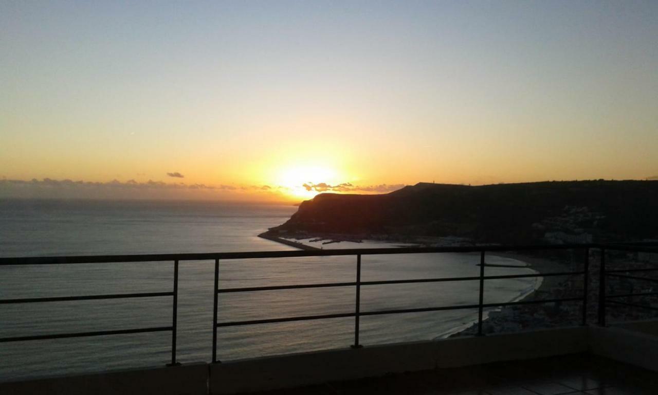 Sea View Apartment Sesimbra- Apartamento Vista Mar ภายนอก รูปภาพ